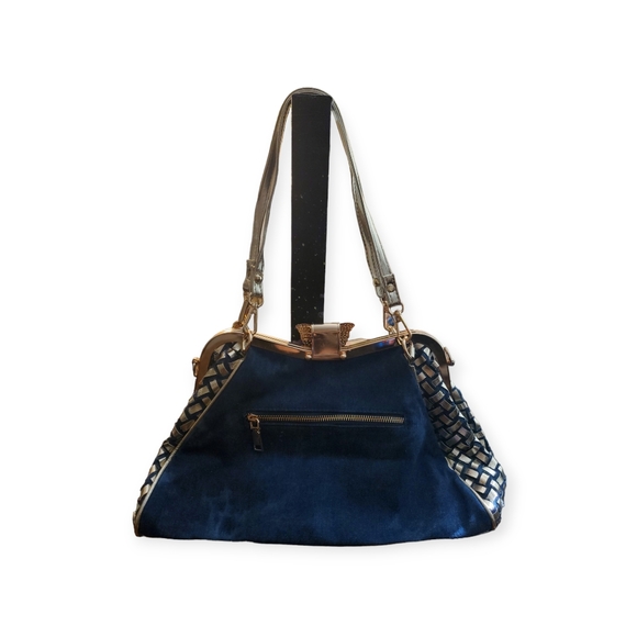 Luxerious Rhinestone purse - Picture 8 of 9